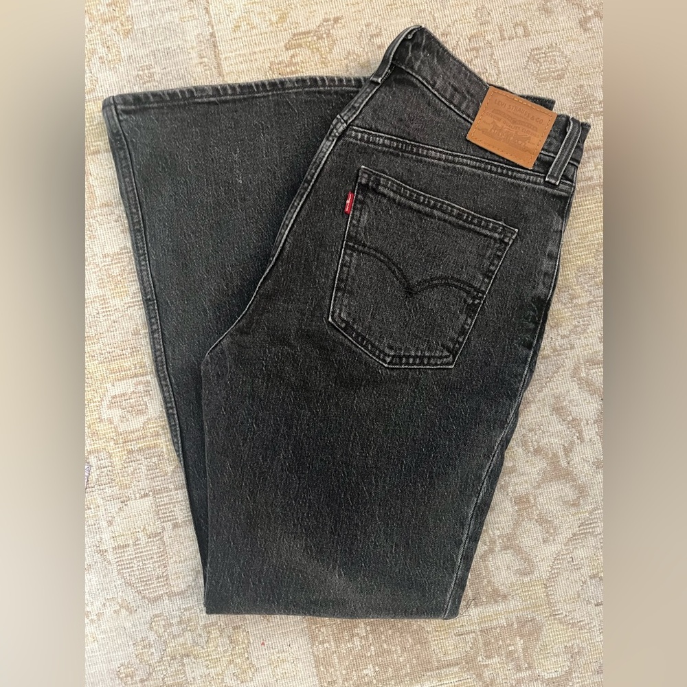 Levi's 70’s flare